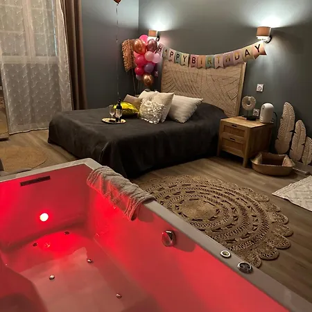 Guest house Mas Hinaiti - Romantique Avec Et Ecran Geant De Cinema *
