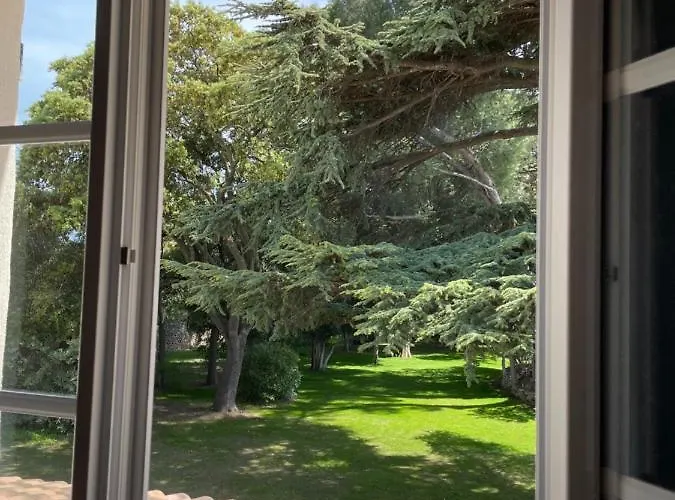 Mas Hinaiti - Romantique Avec Et Ecran Geant De Cinema 4*