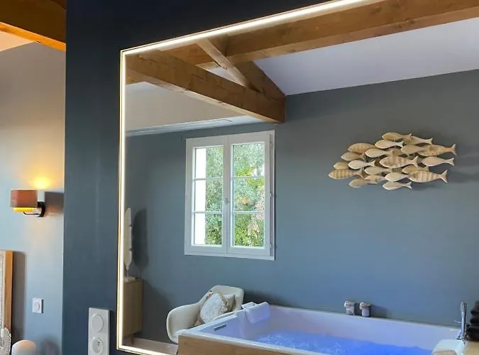 بيت ضيافة Mas Hinaiti - Romantique Avec Et Ecran Geant De Cinema مونبيلييه